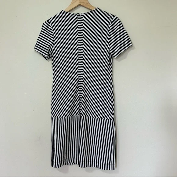 Whit Drop Waist Striped Dress‎ in Navy & White sz P - Picture 3 of 3
